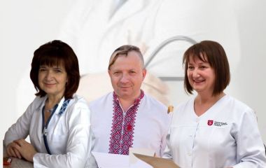 Скільки заробили головні медики Хмельницького у 2025 році (ІНФОГРАФІКА)