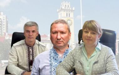В кого найбільша і найменша: зарплати начальників управлінь Хмельницької міськради