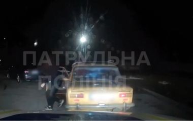 П’яний водій тікав від патрульних у Хмельницькому. Чим це закінчилося