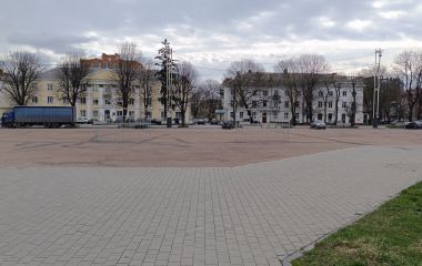 У Хмельницькому на майдані Незалежності облаштовують Алею надії