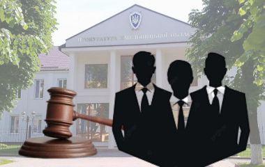 Як хмельницькі прокурори «бʼються» за пенсії та свої інвалідності: дослідження VSIM.UA