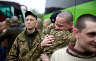 З полону повертаються двоє військових із Хмельницького району