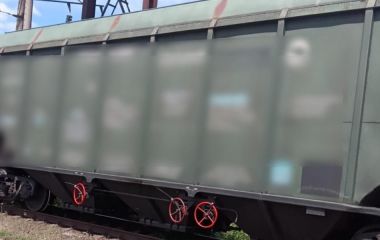 У Хмельницькому підліток виліз на залізничний вагон і отримав опіки