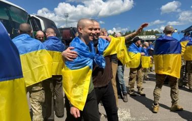 З полону повернулися п’ятеро захисників з Хмельниччини 5 червня