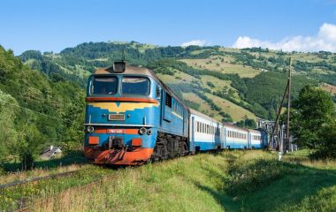 Укрзалізниця змінює графік поїздів через Хмельницький: що відомо