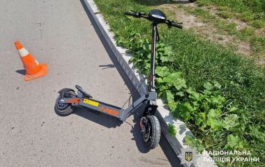 На Хмельниччині за пів року сталося 61 ДТП із самокатами: 43 травмованих
