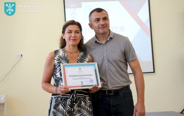 Збільшили премії найкращим освітянам і медикам та обдарованим дітям Хмельницького