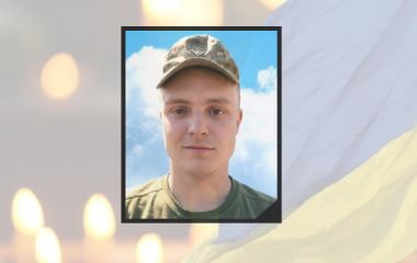 На Хмельниччину «на щиті» повертається 22-річний військовий Микола Месоєдов