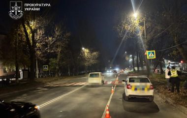П’яний водій збив підлітків у Хмельницькому і втік: суд виніс вирок