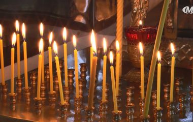 Хмельничани попрощалися з 34-річним воїном Артемом Серьожиним