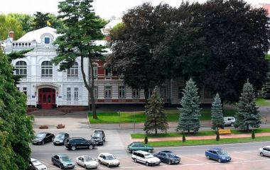 Платне паркування запровадять на Героїв Маріуполя