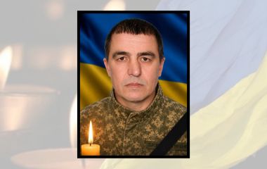 «До останнього сподівались». На Хмельниччині попрощались з воїном Геннадієм Гавдюком