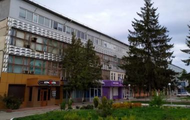 Головний центр термопластобудування Європи: історія хмельницького заводу-гіганта в Гречанах