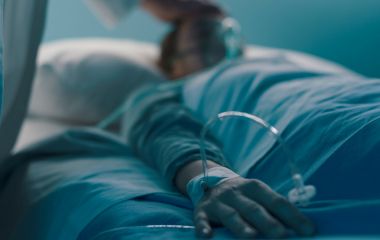 Є летальний випадок: у Хмельницькому побільшало хворих на ботулізм