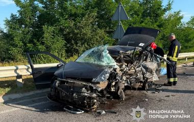 Судитимуть водійку за аварію на Хмельниччині, в якій загинуло подружжя пенсіонерів