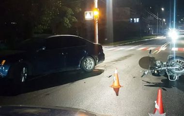 В ДТП на Бандери травмувався мотоцикліст (ВІДЕО)
