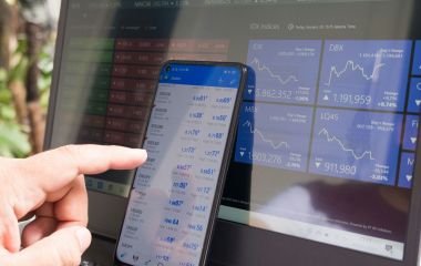 Курс валют у Хмельницькому на сьогодні, 28 жовтня (ІНФОГРАФІКА)