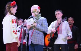 У Хмельницькому на благодійному концерті зібрали 71 тисячу гривень на лікування дитини