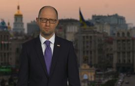 Що думають хмельницькі активісти про відставку Яценюка