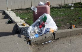 На вулицях Хмельницького встановлять 800 сміттєвих урн