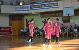 Хмельничани зіпсували старт сезону одному з фаворитів Екстра-ліги