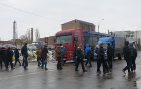Рух на Західно-Окружній досі заблоковано