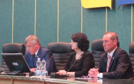Депутати Хмельницької облради прийняли звернення щодо розгону блокади