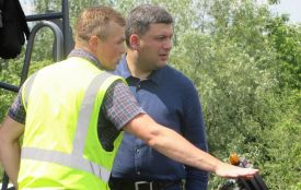 “Я дещо занепокоєний”, - Гройсман про ремонт доріг у Хмельницькій області