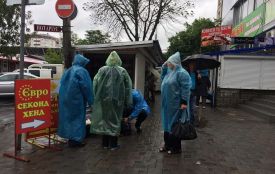Дощові вихідні у Хмельницькому. Фото з вулиць міста