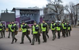 Перекрили рух та огородили майдан: як у Хмельницькому готуються до приїзду Порошенка