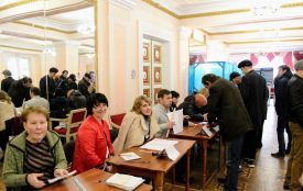Хмельничанину не дали проголосувати через помилку в списку виборців