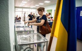 У Хмельницькому запрацювали окружні виборчі комісії. Адреси
