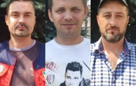 Обурені водії швидких із бунтом прийшли до Хмельницької облради. Чому і для чого