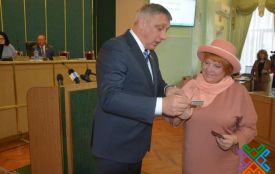 У Хмельницькій обласній раді з’явилася нова депутатка. Що про неї відомо