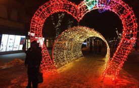 На Проскурівській запрацювала фотозона для закоханих (ФОТО, ВІДЕО)