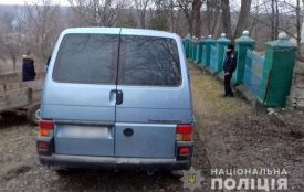 На Хмельниччині під колесами авто загинула пенсіонерка