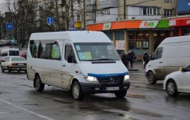 Із 12 травня у Хмельницькому будуть їздити маршрутки: які обмеження діятимуть для пасажирів