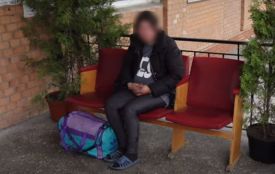 Знайшли жінку, яка жила у наметі на Прибузькій. Її перевірять на COVID-19