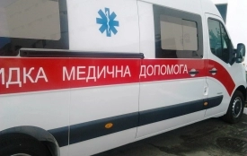 На Хмельниччині у дворі будинку стався вибух: постраждав чоловік
