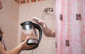 Відключення гарячої води у Хмельницькому: для чого це роблять і які є альтернативи