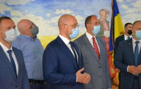 Шмигаль у Хмельницькому говорив про стипендію 485 гривень та проблеми освіти