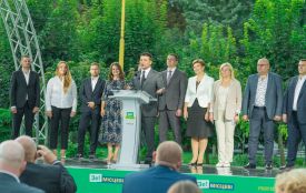 Україна починається з кожної громади, села, міста, регіону (пресслужба партії "Слуга народу")