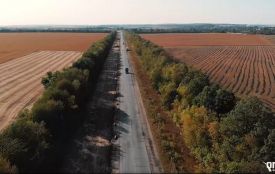 Турки показали, як ремонтують трасу М-12 на Хмельниччині (ВІДЕО)