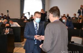 Що пишуть хмельничани про першу сесію міськради: огляд соцмереж