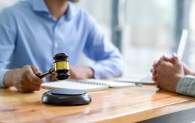 На Хмельниччині сільські голови підробляли заповіти померлих