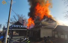 У Кам’янець-Подільському районі горіло кафе, в якому живуть переселенці