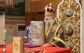 Архієпископ Шепетівський і Славутський Євсевій планує виїхати за кордон