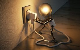 Українців закликали користуватися електроприладами вночі, а не вдень