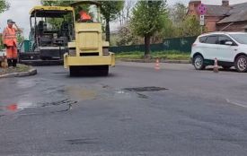 У Хмельницькому на Чорновола ремонтують дорогу