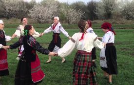 Хмельничан кличуть на «Гаївки під вербами» й танці